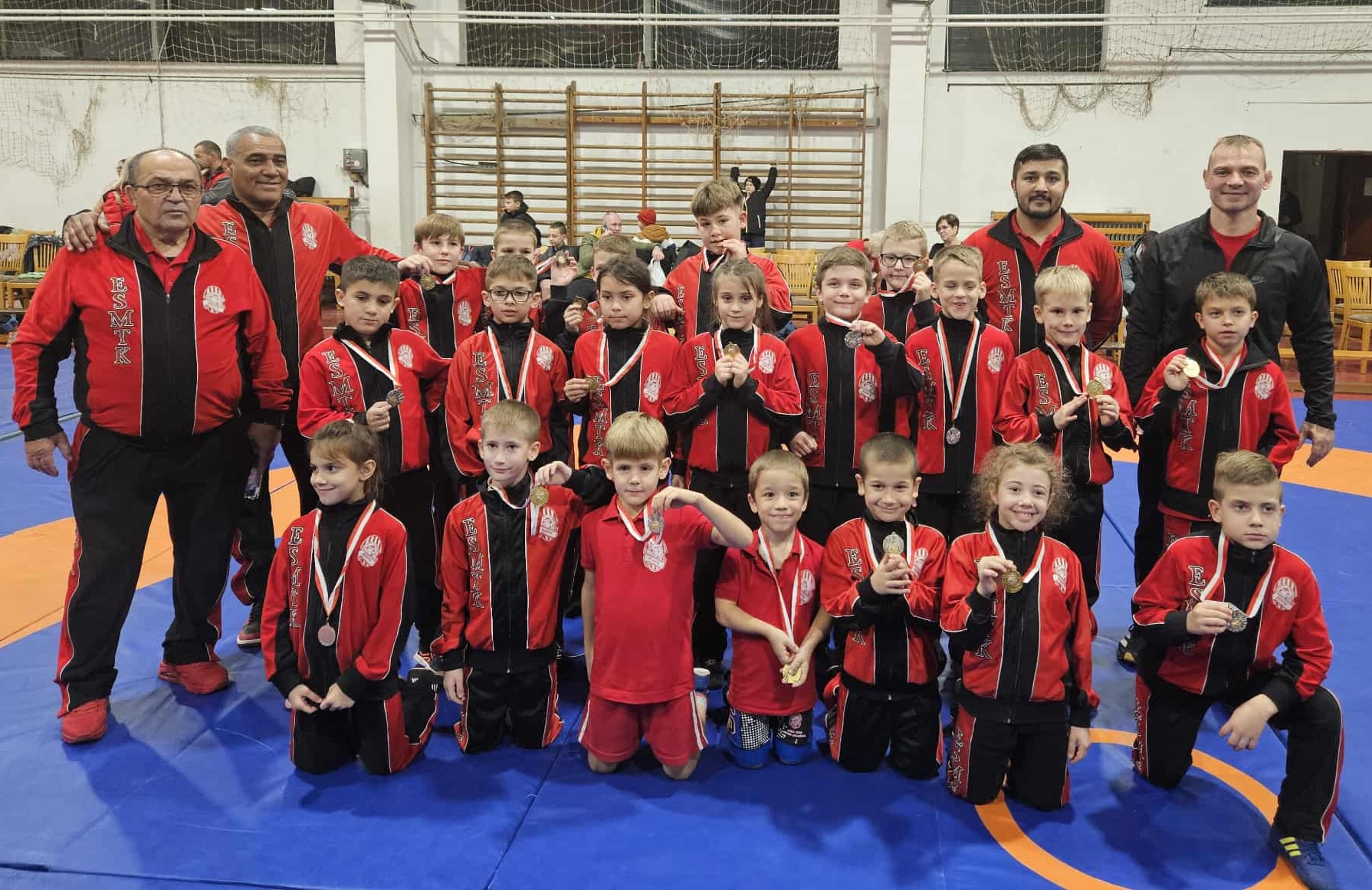 Egy hétvége alatt öt versennyel búcsúztattuk a novembert